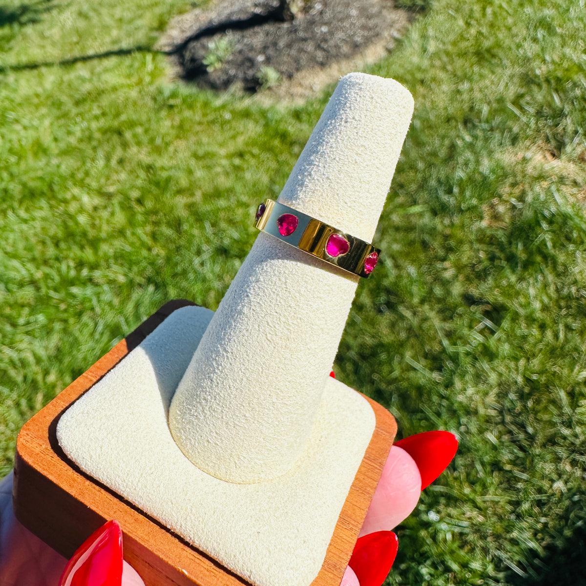 Valentina Waterproof Heart Band