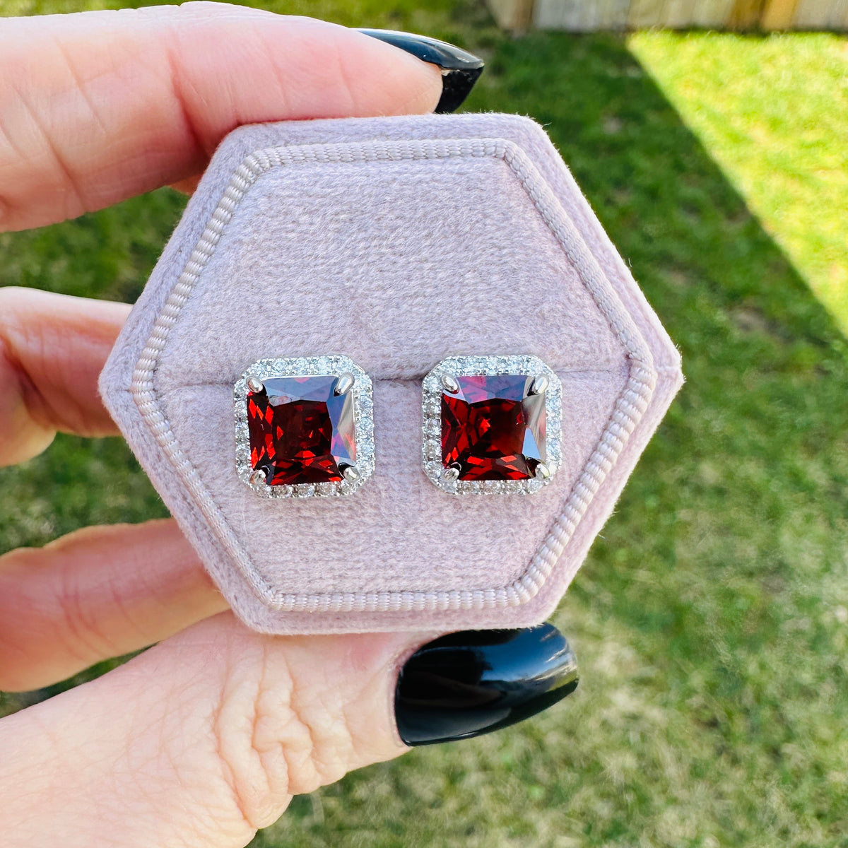 Scarlett Halo Studs