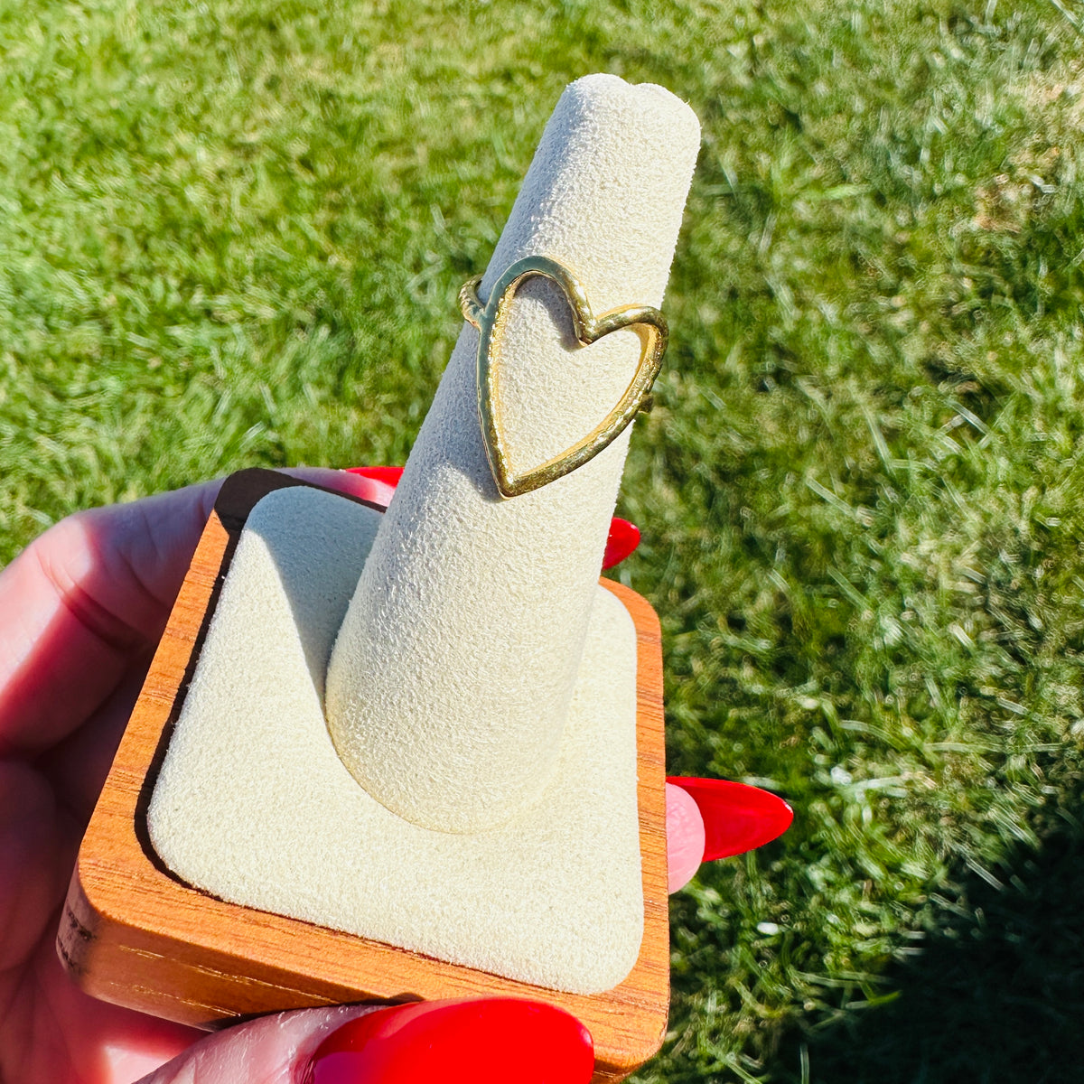Coeur Waterproof Statement Heart Ring