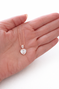 Lucy Heart Necklace- 18"