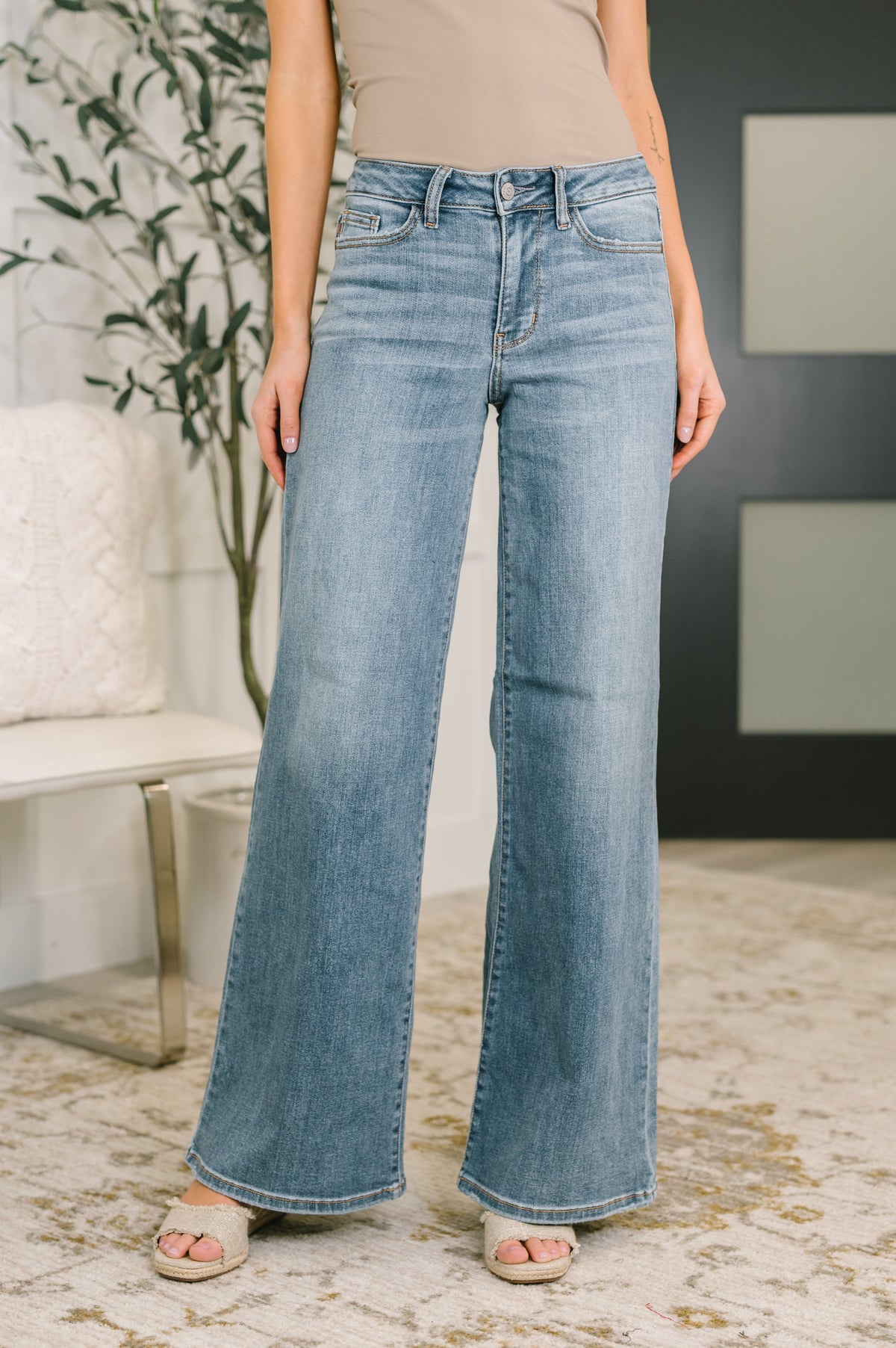 Judy Blue Adrian Mid Rise Retro Wide Leg