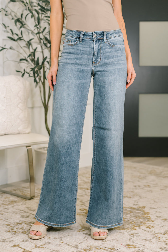 Judy Blue Adrian Mid Rise Retro Wide Leg