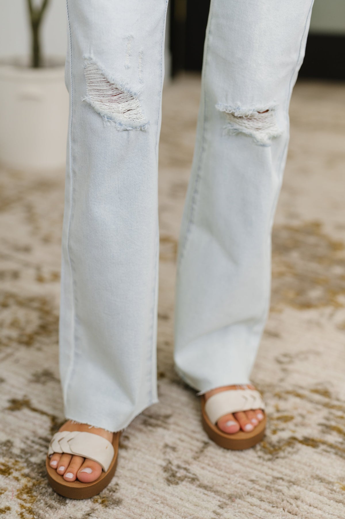 Judy Blue Alyse Mid Rise Destroy & Fray Hem Bootcut