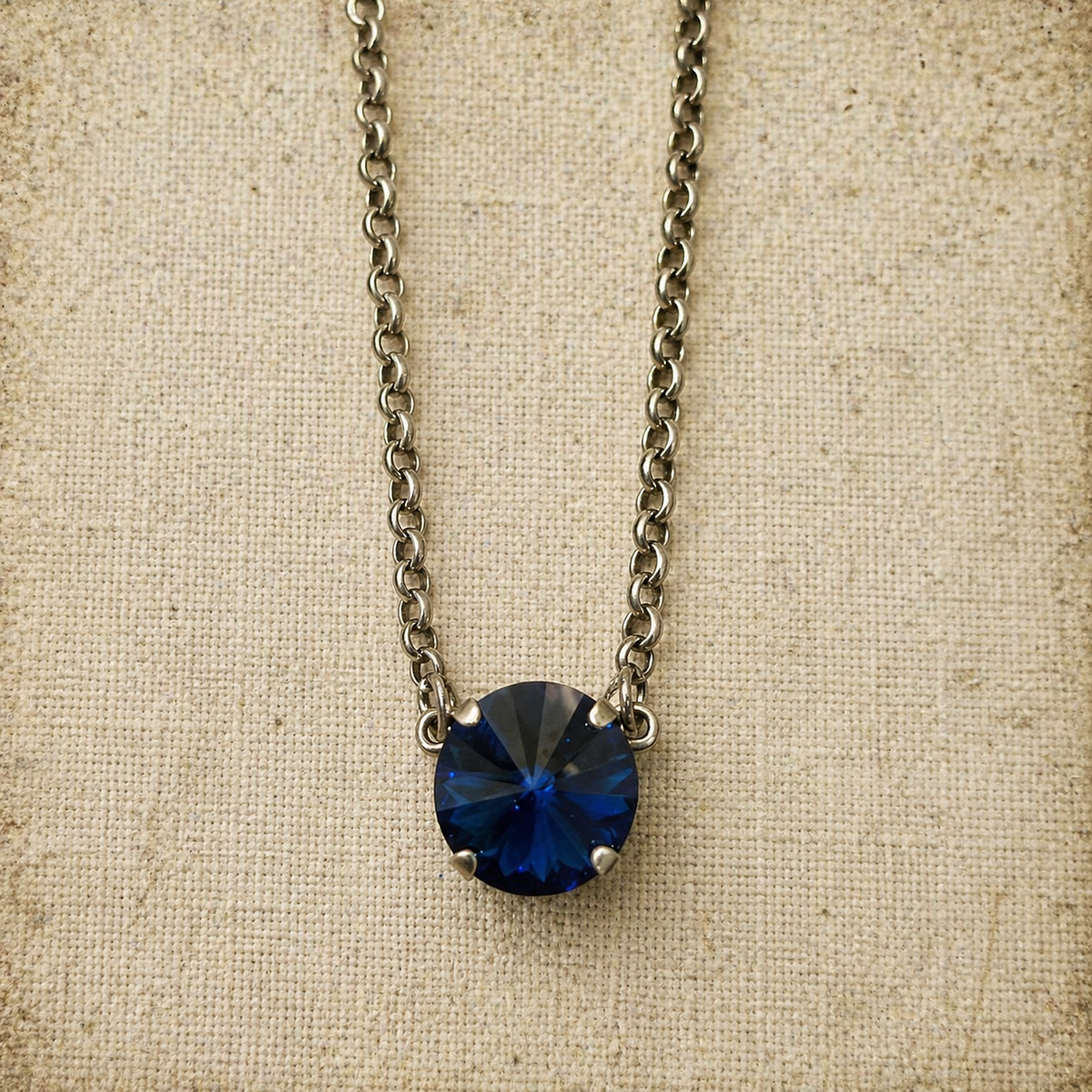 BEV NECKLACE