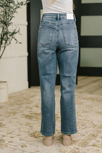 Judy Blue Carlie High Waist Straight Jean in Everyday Indigo