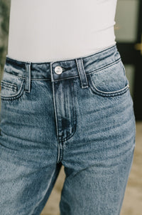Judy Blue Carlie High Waist Straight Jean in Everyday Indigo