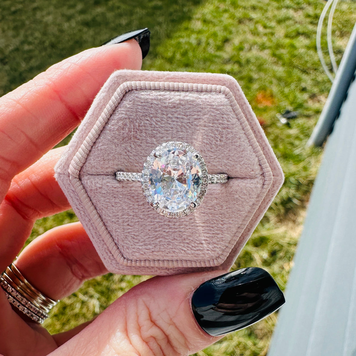Everleigh Oval Halo Ring