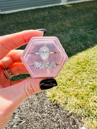 Anastasia Pear Luxe Ring Set