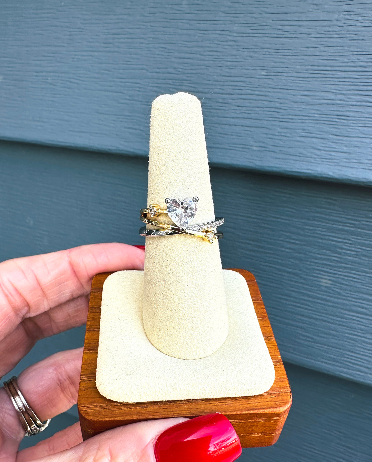 Amour Luxe Waterproof Heart Ring Stack