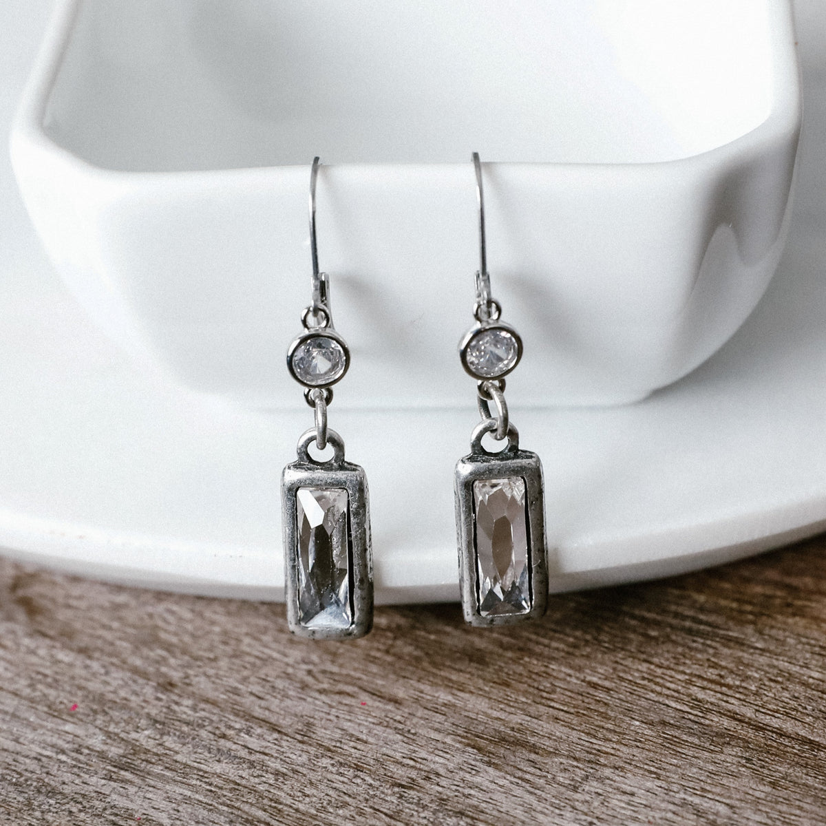 NICOLETTA EARRING