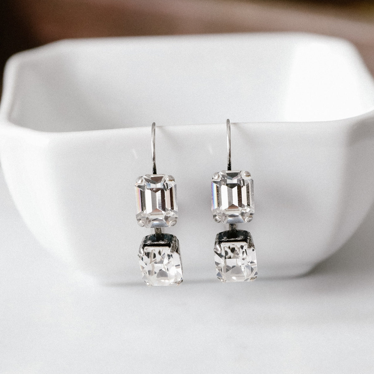 SAGE EARRING