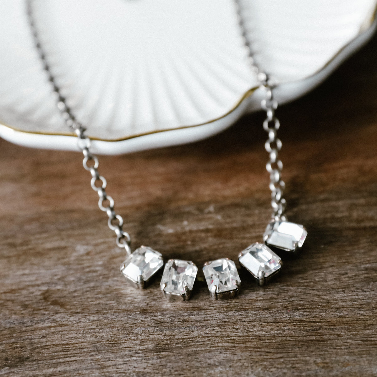 SAGE NECKLACE