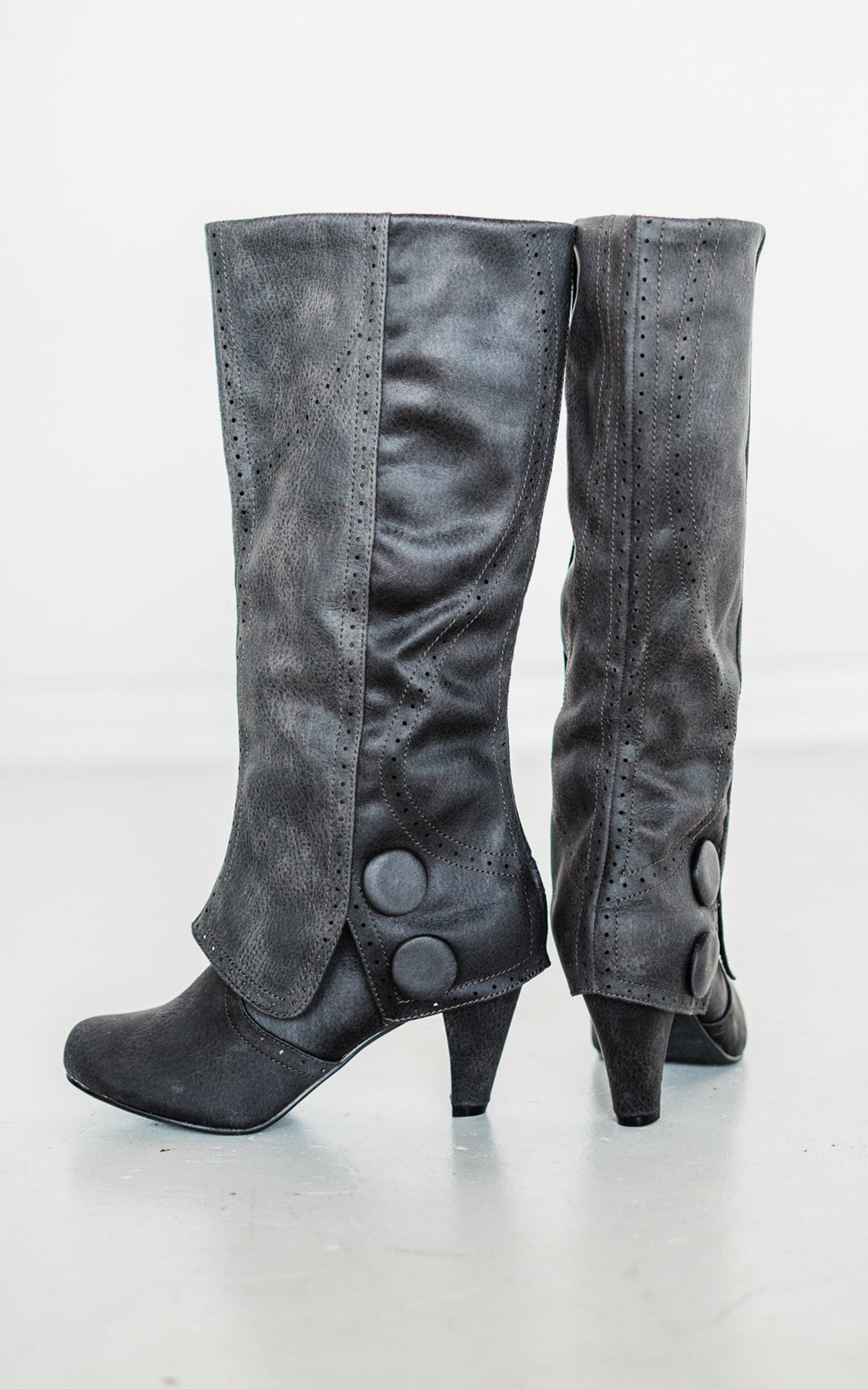 B Dad Boots in Grey