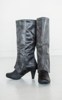B Dad Boots in Grey