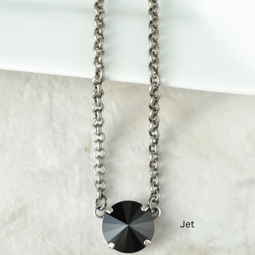 BEV NECKLACE