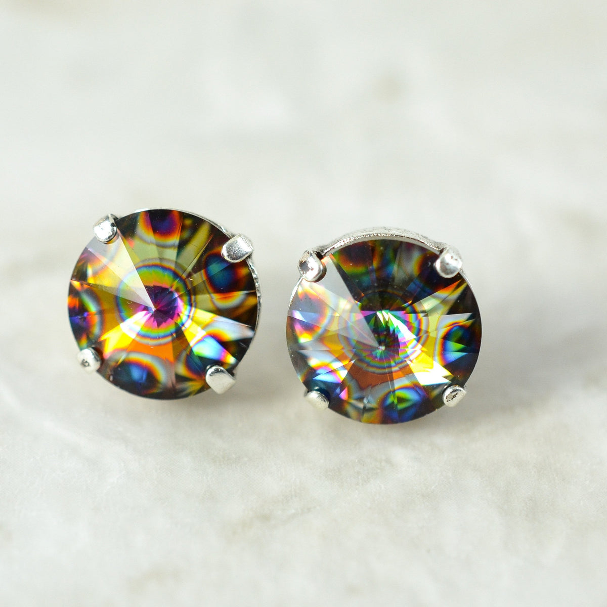 JANNA POST EARRING