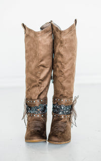 Lush Boot in Taupe