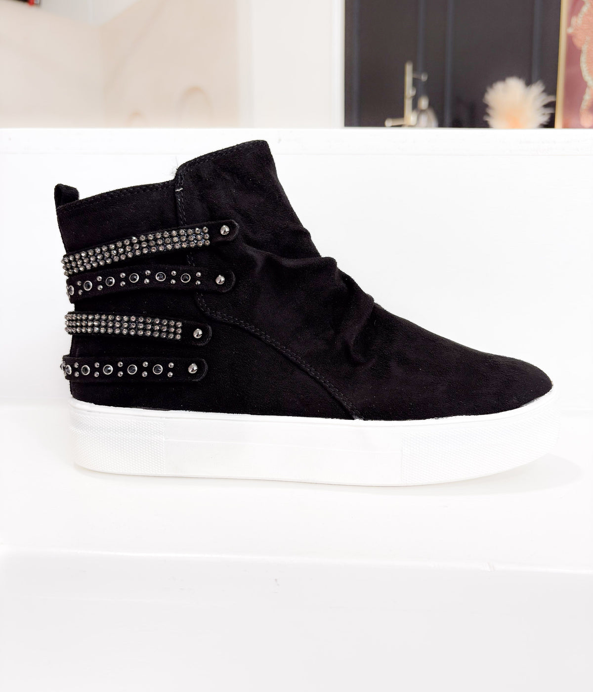 Muly Sneaker in Black