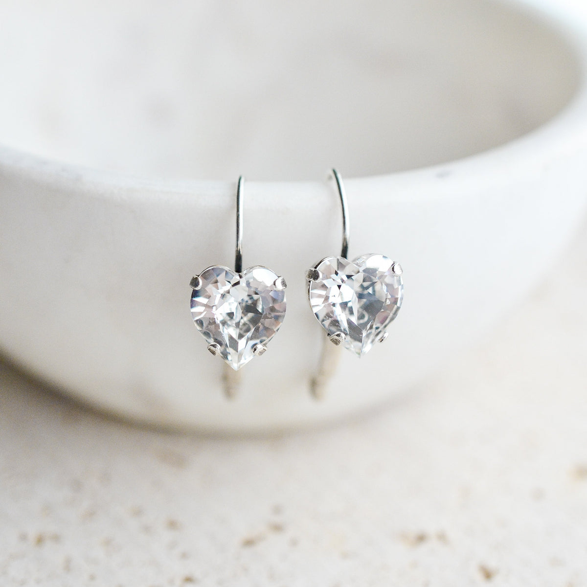 SWEET TREAT HEART EARRING