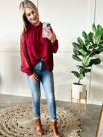 11.29 Mock Neck Blouse With Lace Detailed Sleeves In Berry